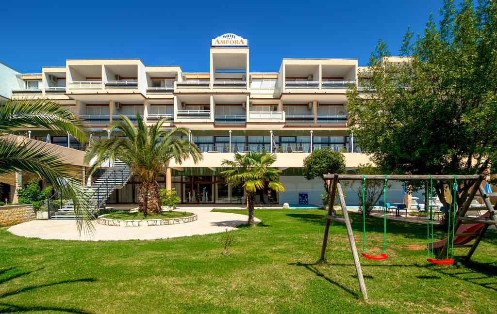 Hotel Amfora Rabac Exterior photo