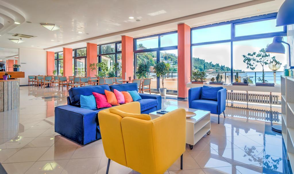 Hotel Amfora Rabac Exterior photo